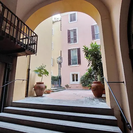 Luxury Di San Giacomo Apartment Rome