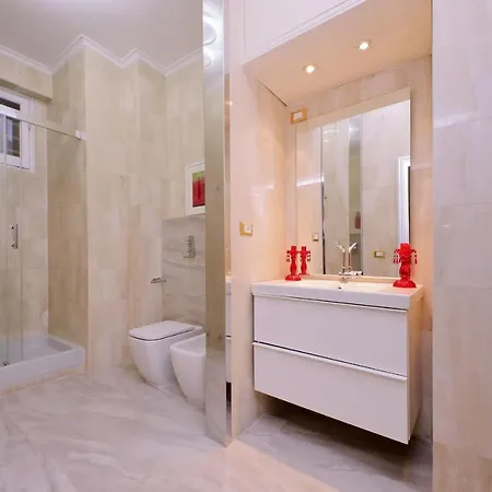 Luxury Di San Giacomo * Rome